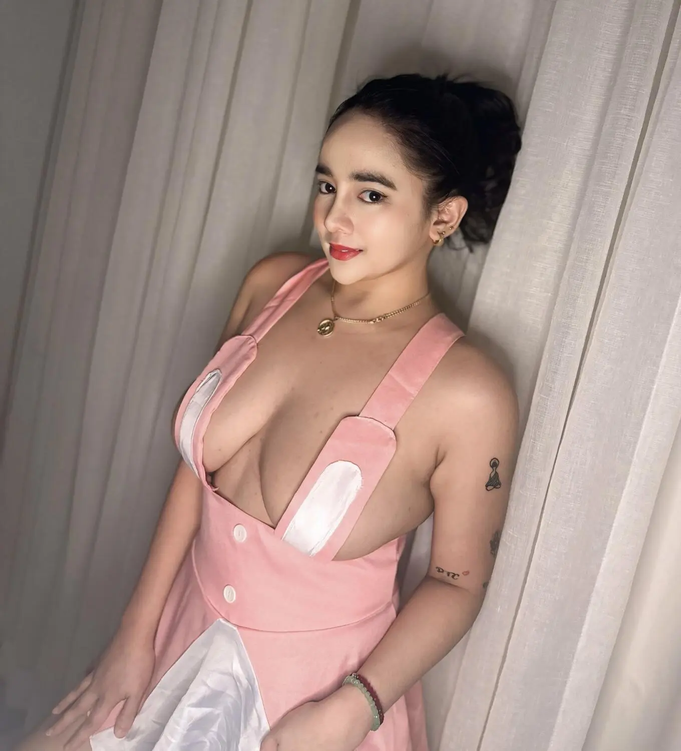 Escort Model CaNDiEs