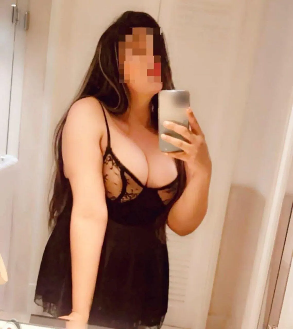 Escort Model Kerala
