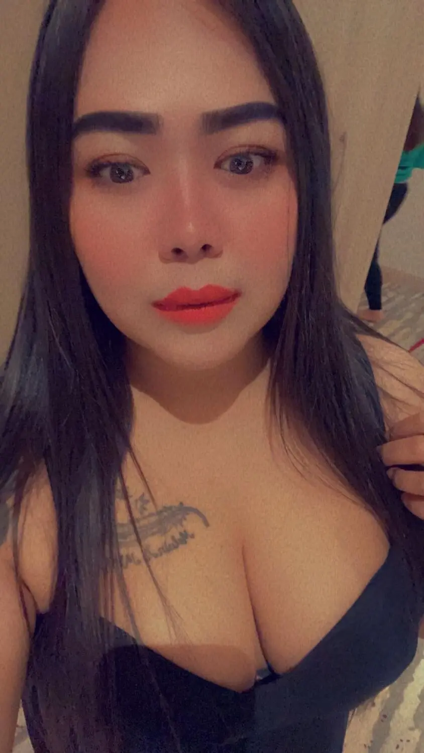 Escort Model Mayyah