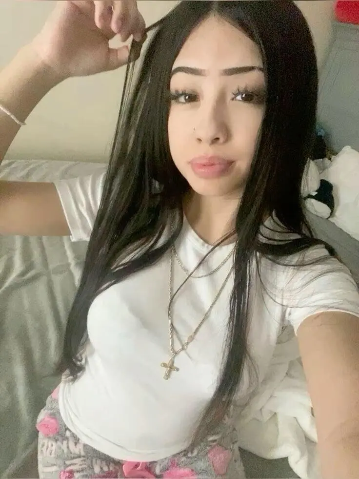 Escort Model Victoria