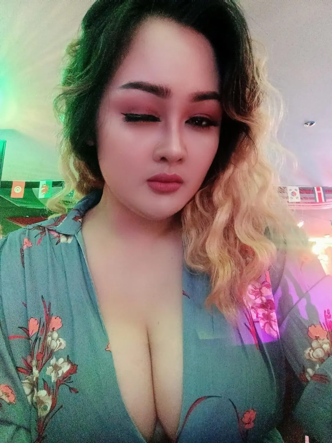 Escort Model Yara